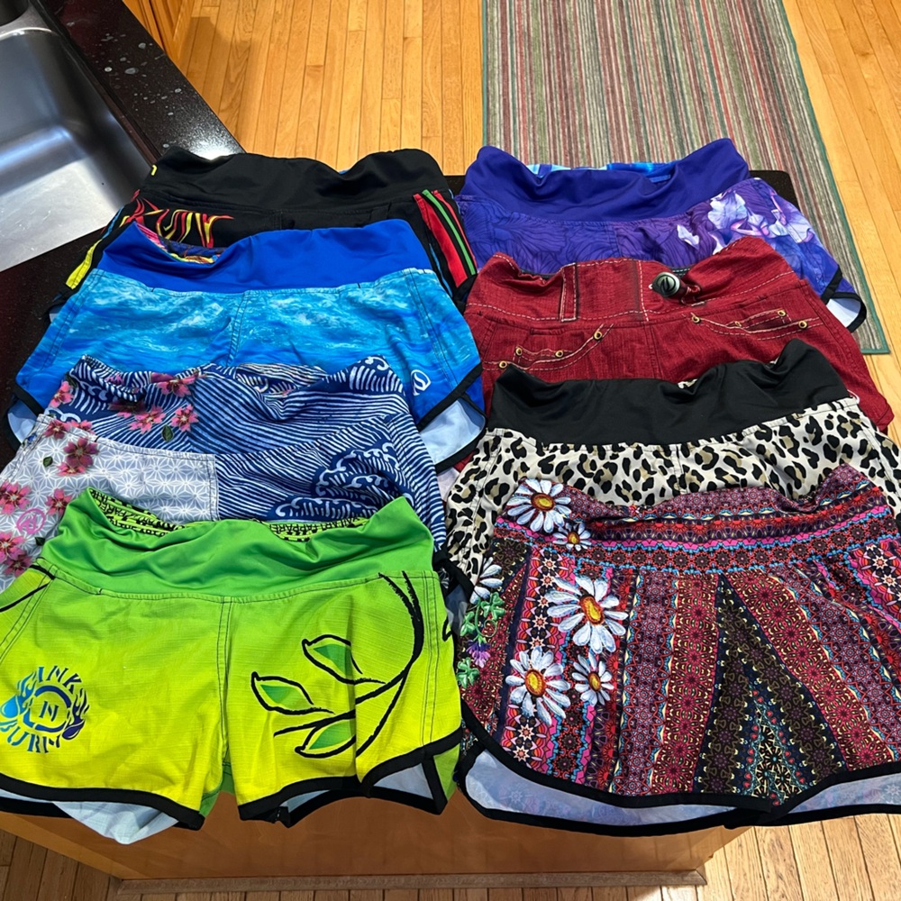 InkNBurn lot of women’s shorts size 6 (SOLD)
